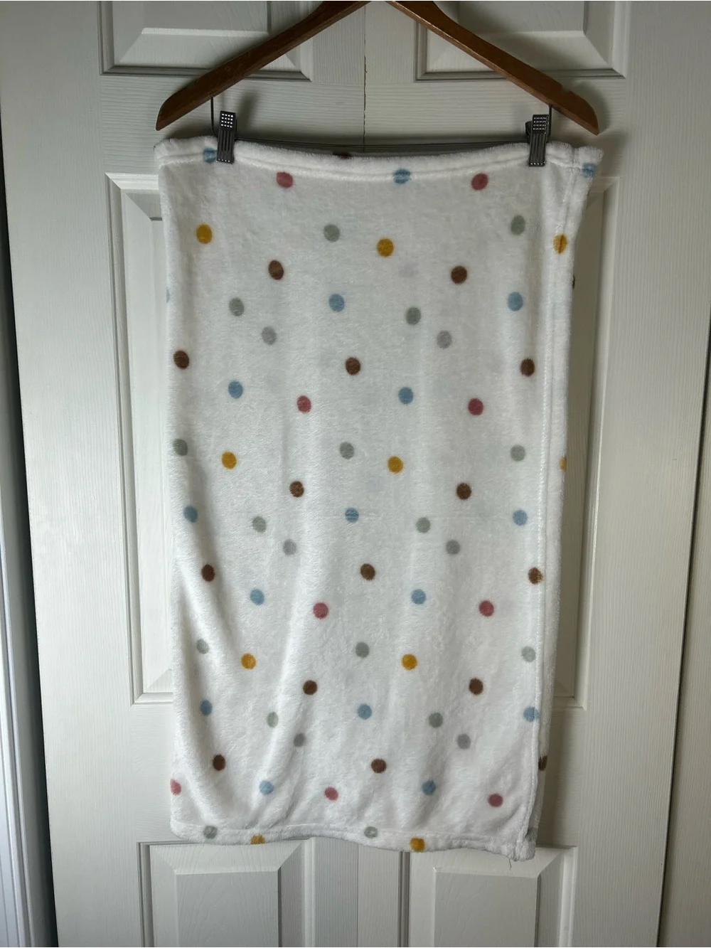 Parent's Choice Polka Dot Baby Blanket White Gray Blue Green Brown Neutral Plush